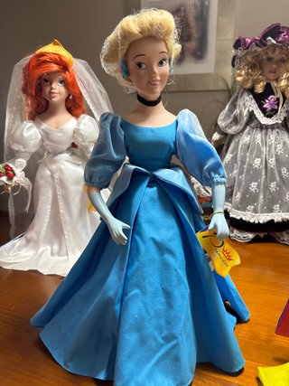 Muñecas de colección Disney 25€ unidad