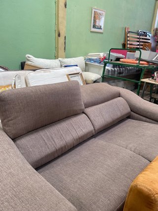 Sofá marron deslizable 2 plazas tela