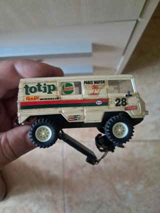 Coche Scalextric Totip Paris Match