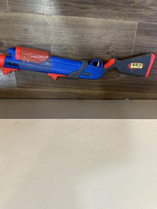 Nerf Fortnite Pump SG Blaster Pump Action Blaster