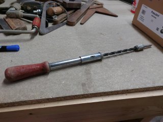 Atornillador carraca antiguo madera