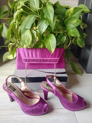 Zapatos fiesta JJK y Bolso, conjunto. Talla