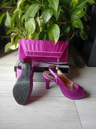 Zapatos fiesta JJK y Bolso, conjunto. Talla