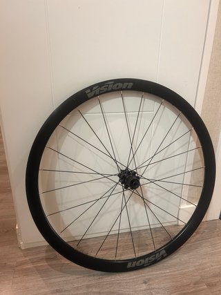 Ruedas Vision Team 35.  Para gravel y carretera.