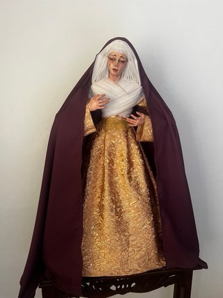 Virgen de 90cm