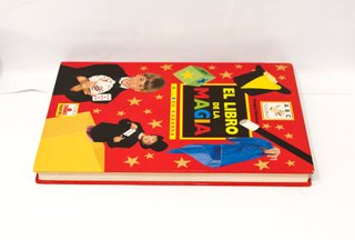 EL LIBRO DE LA MAGIA: ABRACADABRA