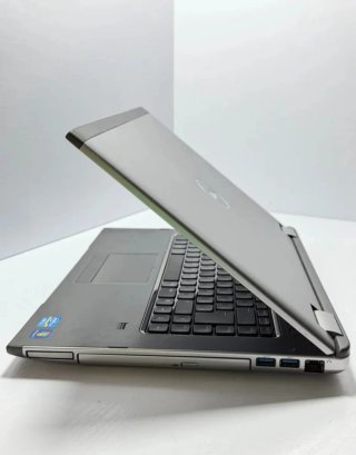 Dell Vostro 3560 i5 / 12GB RAM / 500GB HDD