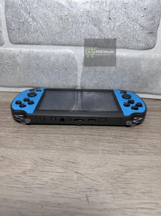 Consola de juegos portatil
