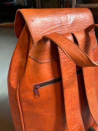 Mochila de cuero naranja Fez
