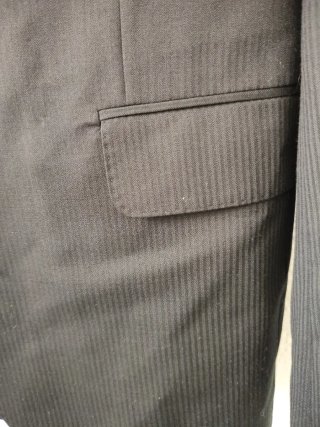 Traje negro PURIFICACIÓN GARCÍA