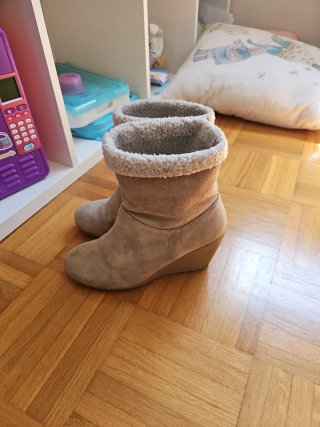 Botines Bimba y Lola Talla 37 Beige