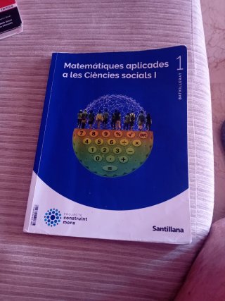 Matemàtiques aplicades a les Ciències Socials I...