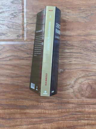 Libro l’efecte frankestein elia barceló lectura