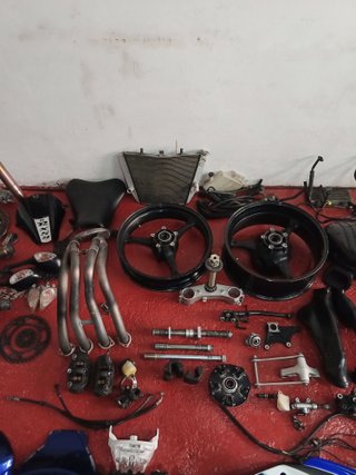 tornilleria suzuki gsxr 1000 k5 k6 despiece
