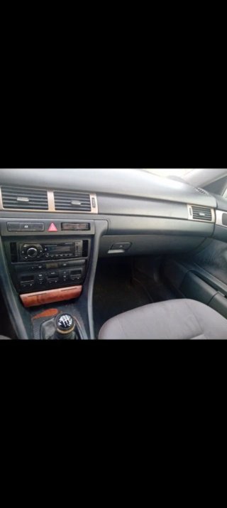 Coche Audi a6
