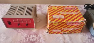 Transformadores Scalextric e Ibertren