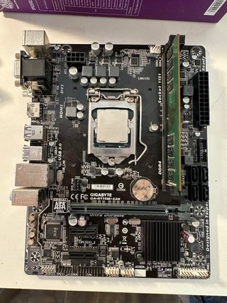 Placa Base Gigabyte + CPU Intel + RAM