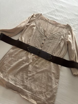 Camisa Bershka Beige