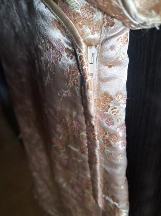 Vestido niña oriental dorado