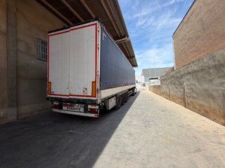Semirremolque semi tautliner SCHMITZ