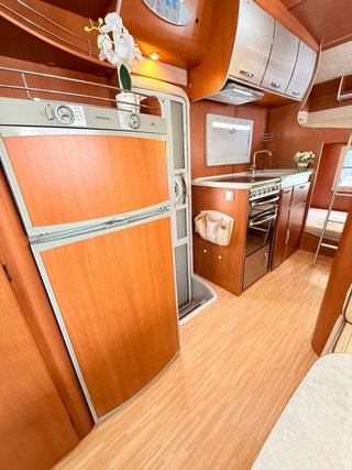 Autocaravana capuchina garaje XXL 6 plazas