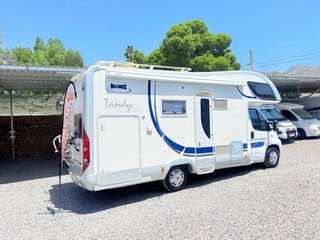 Autocaravana capuchina garaje XXL 6 plazas
