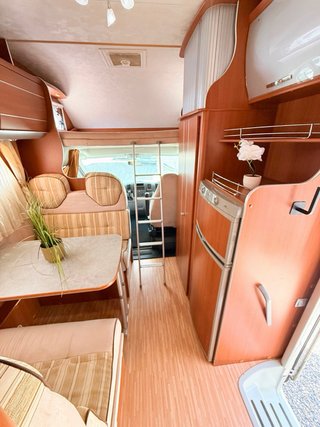 Autocaravana capuchina garaje XXL 6 plazas