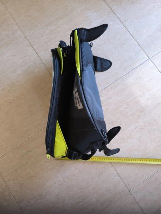 Mochila depósito moto Bagster imanes