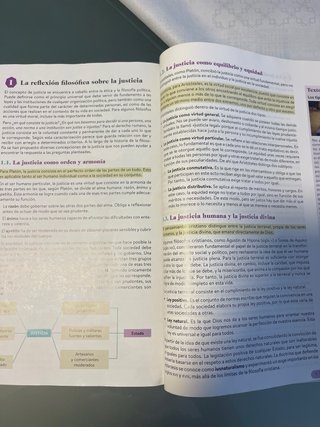 Filosofía 1º Bachillerato. Libro del estudiante...