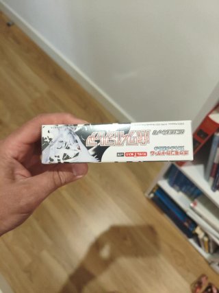 Pokemon White Flare Caja Sellada