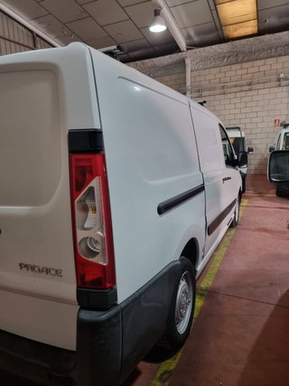 Toyota Proace Furgón L2H1 1.6D 90CV Comfort