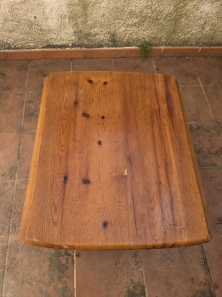 Mesa auxiliar madera maciza