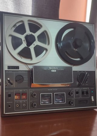 Magnetófono Sony TC-366