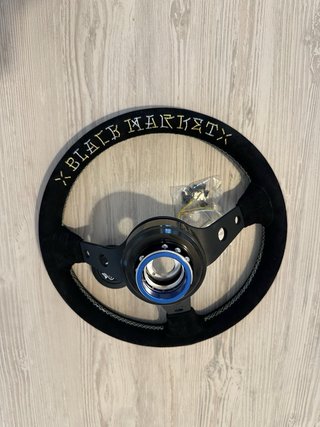 Volante Vertex Desplazado Alcantara