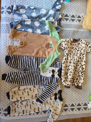Lote 9 pijamas borreguito bebé