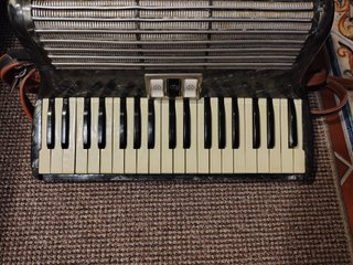 Acordeón Hohner Tango IM Alemán