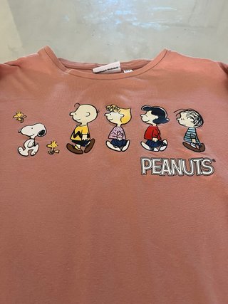 Camiseta Snoopy Peanuts Manga Larga Rosa 12A