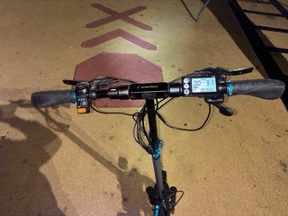 Patinete SmartGyro con luces LED