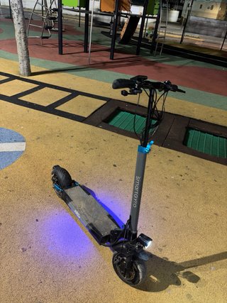 Patinete SmartGyro con luces LED