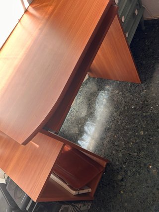 Escritorio de madera