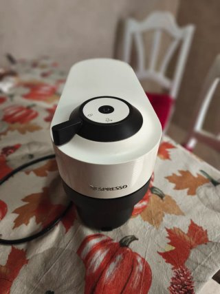 Cafetera Nespresso Vertuo Pop