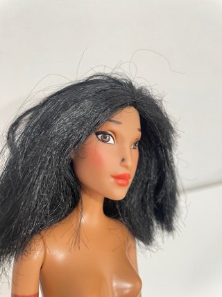 Muñeca Pocahontas Disney