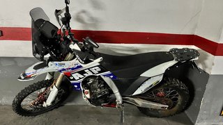 AJP PR7 Enduro 8700 Km