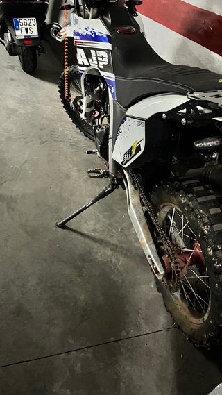 AJP PR7 Enduro 8700 Km