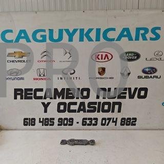 PORTALAMPARAS FORD USADO 2T1413N412AB