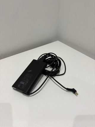 Portátil Gaming Gigabyte G5 MD