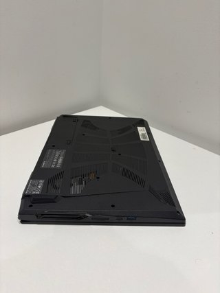 Portátil Gaming Gigabyte G5 MD