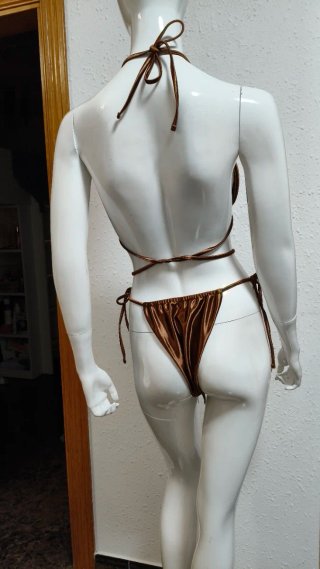 Micro Bikini triangulo marrón bronce con tiras