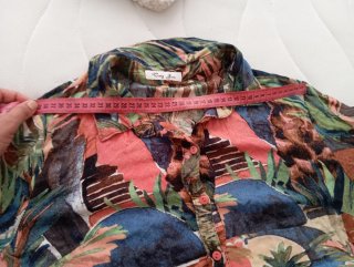 Vestido camisero estampado tropical