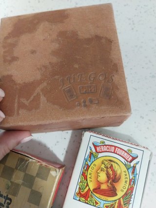 Juego de mesa cartas y dados